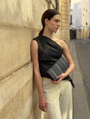 Allana ostrich clutch